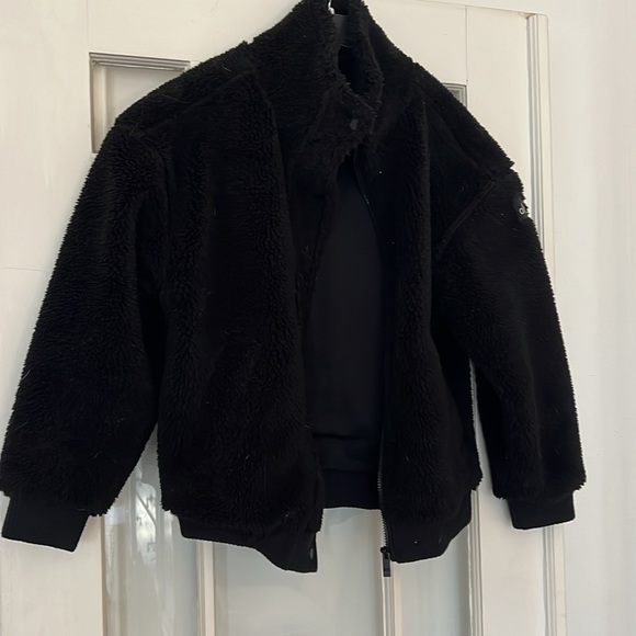 ALO black sherpa jacket - Picture 3 of 7